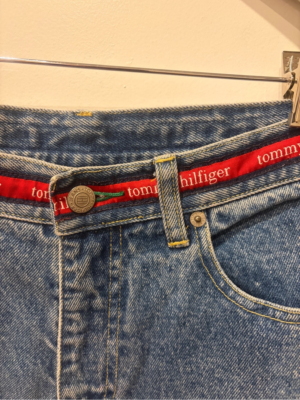 Tommy Hilfiger women’s Straight Blue Denim Jeans with Red Waistband Accent - Picture 3 of 14